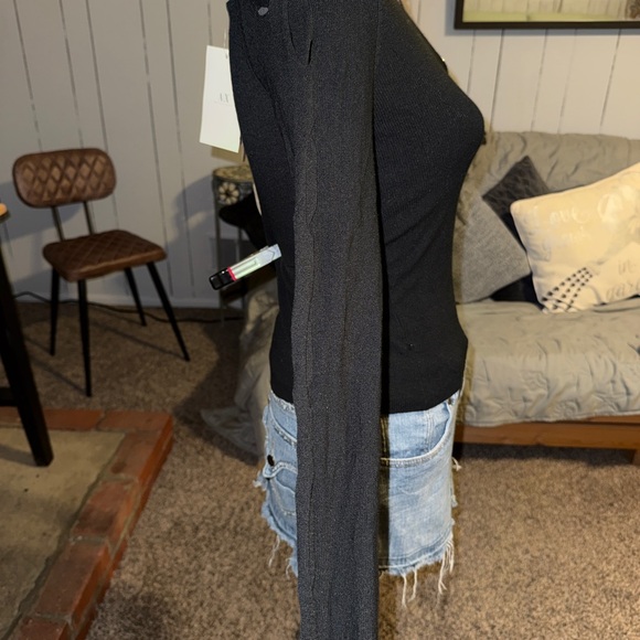 Armani Exchange Black Long Sleeve Sweater - Picture 3 of 6